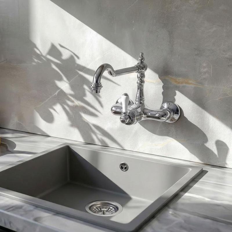 Nostalgisk kökskran Hermitage R väggmonterad krom 10.9021