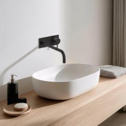 Waterevolution Flow inbyggnadstvättställsblandare med täckplatta matt svart med utloppspip 25 cm T1161BPR-25