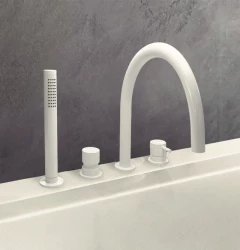 Waterevolution Flow 4-håls badkarblandare för badkarsmontering Vit T138BR