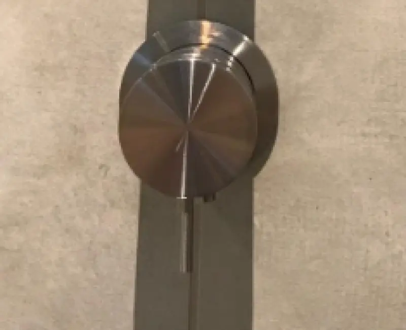 Waterevolution Flow inbyggd duschtermostat i massivt rostfritt stål med rund rosett T142TBIE 1208816582