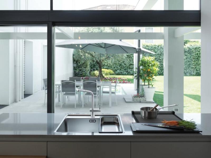 Franke RVS borstad Kökskran Atlas Neo utdragbar pip i rostfritt stål 115.0521.438