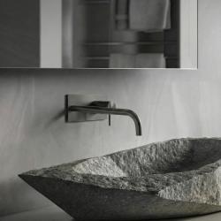 Waterevolution Flow inbyggd tvättställsblandare med täckplatta PVD Gun Metal med utlopp 25 cm T1161GME-25