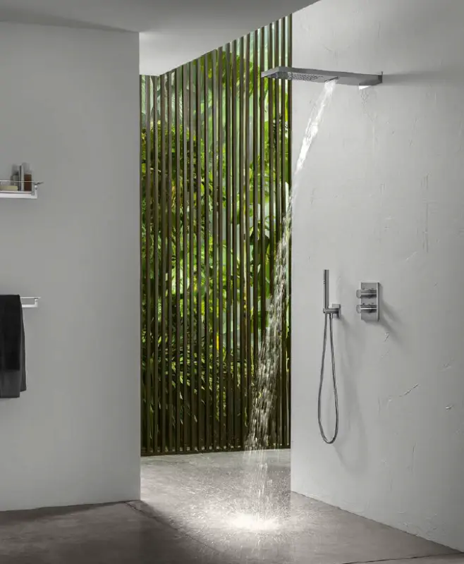 SB 316 Fyrkantig handduschset med slang och upphängningskrok i rostfritt stål