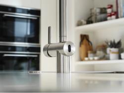 Franke borstad rostfri sensor Köksblandare Atlas Neo med utdragbar pip inox 115.0625.523