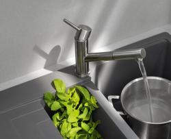 Franke Orbit massiv rostfri låg kökskran med utdragbar pip inox 115.0569.461