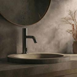 Waterrevolution Flow elektronisk tvättställsblandare infraröd batteridriven Gun Metal T110GME