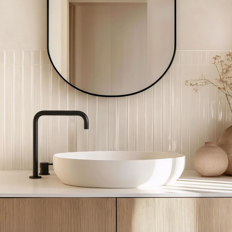 Waterevolution Flow 2-håls tvättställsblandare hög pip 222 matt svart T122HPR