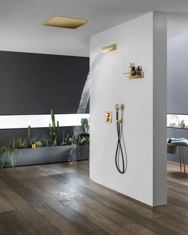 SB Square 316 Inbyggd Takdusch 50x50cm PVD Guld 1208955322