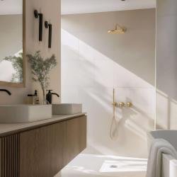 Waterevolution Flow inbyggd duschset med termostat regndusch och handdusch borstad ljusguld PVD