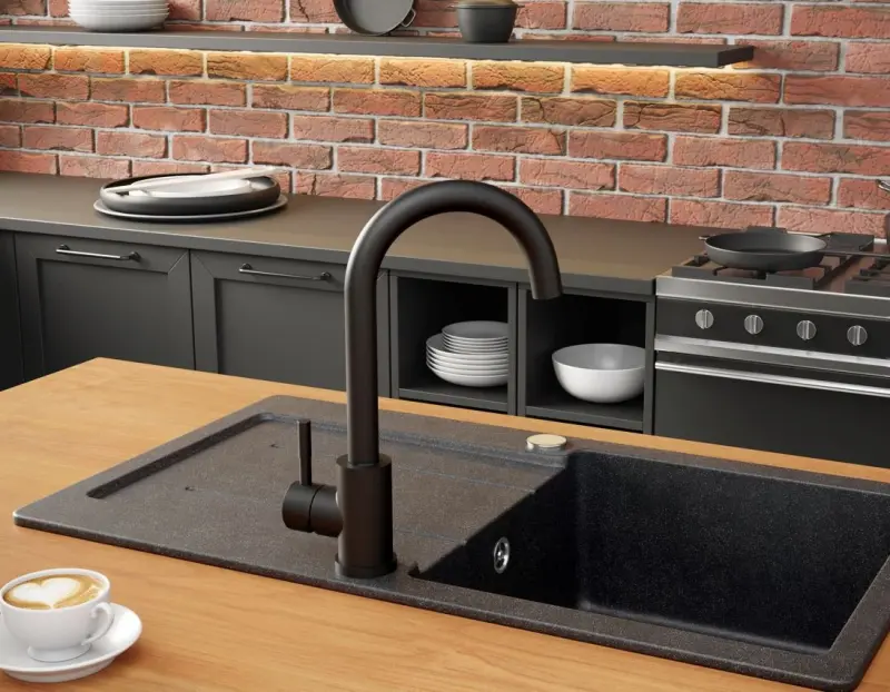 Quadri Coventry köksblandare matt svart med svängbar pip 1208956030