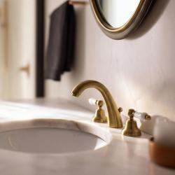 PB klassisk kran 3-håls hög tvättställsblandare Vita handtag Brons 1208956910