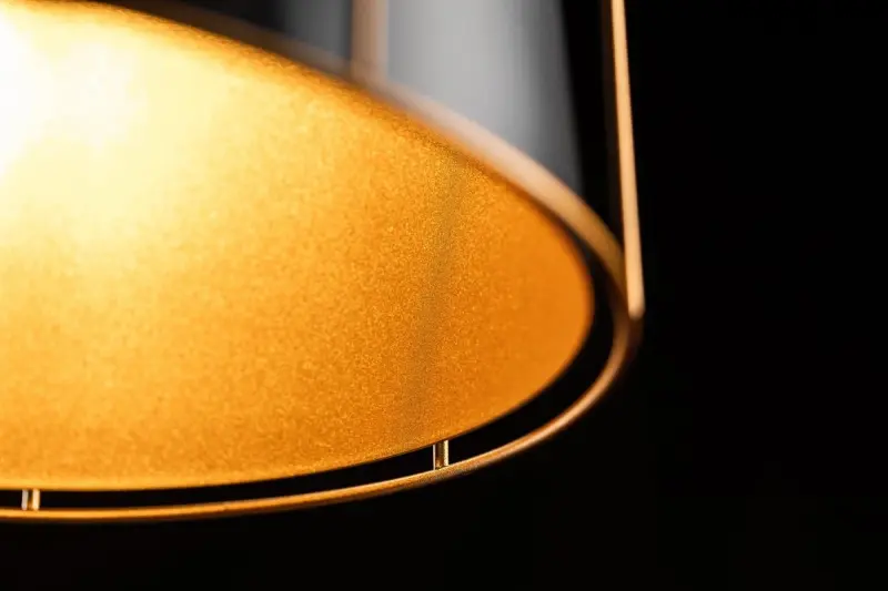 Dekor Goa svart hänglampa med dekorativ guldram 3512