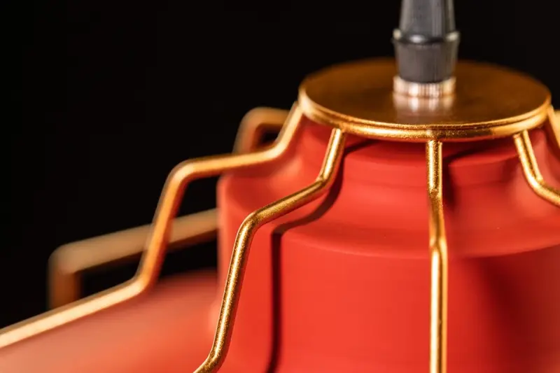 Dekor Goa röd hänglampa med dekorativ gyllene ram 3536