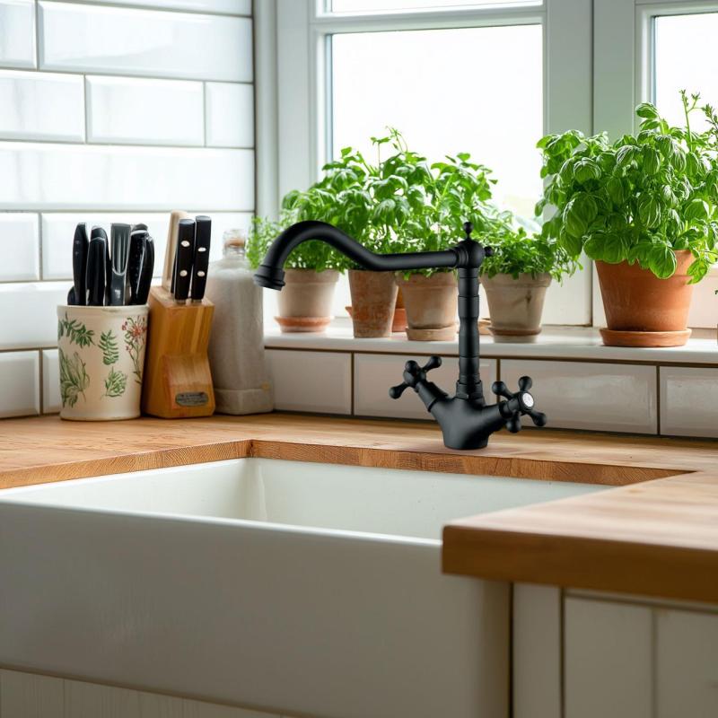 AquaTrimo Windsor klassiskt kök nostalgisk kökskran med vinklad pip svart matt 21WS7531SW