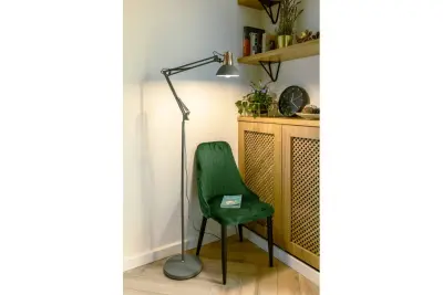 Décor Artemia grå golvlampa lång metallarm diameter 16,5 cm 2300