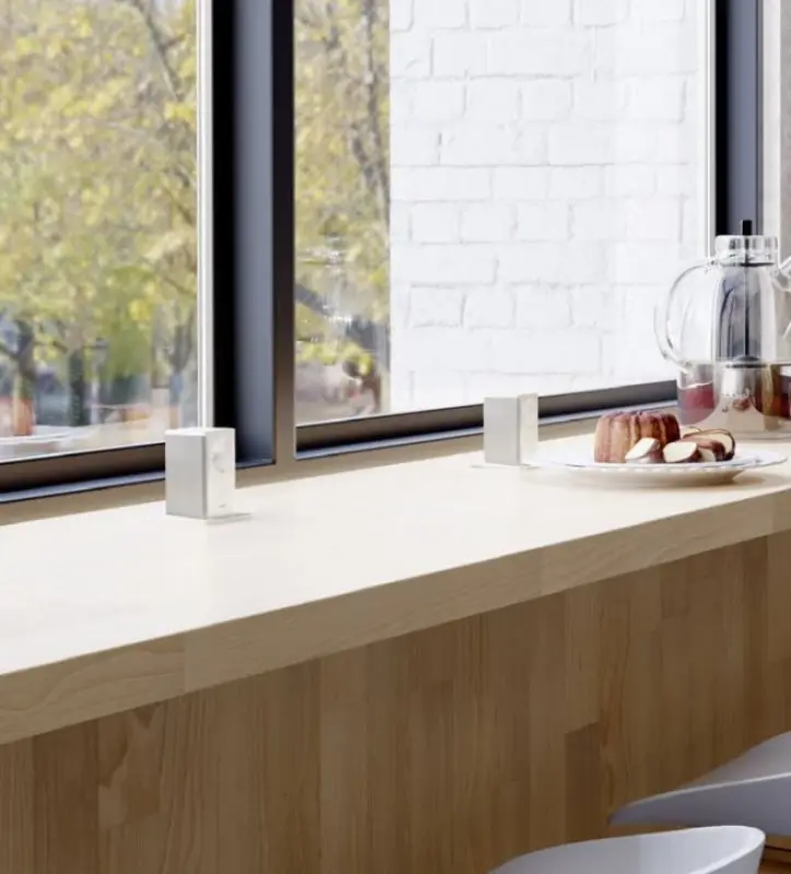 Indux Push utdragbart vitt jordat uttag med 1xUSB A och 1xUSB C med RVS lock 1208957929