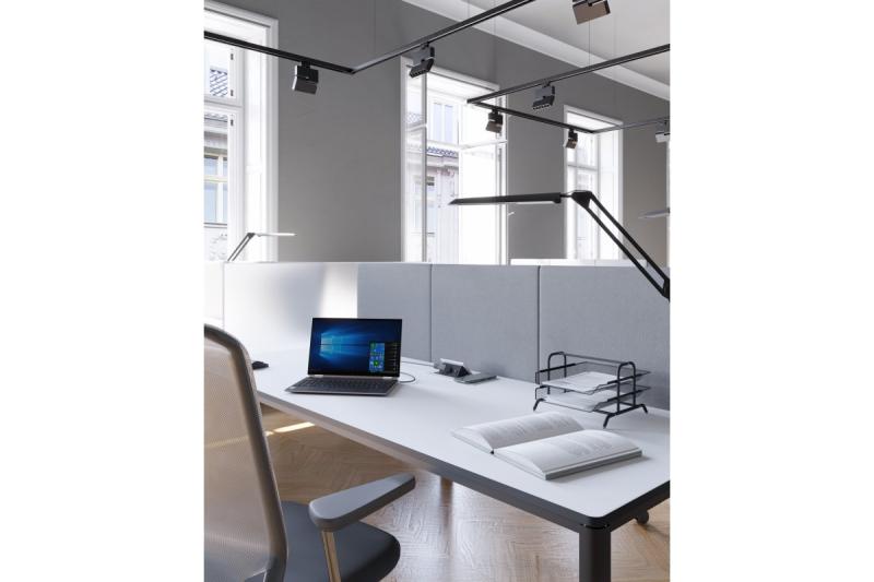 AVARO PLUS utdragbar strömuttag 1208958671