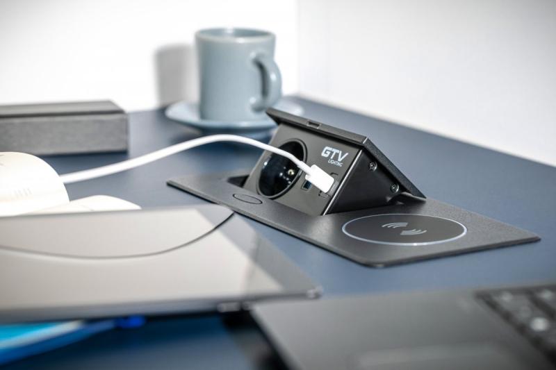 AVARO PLUS utdragbar strömuttag 1208958674