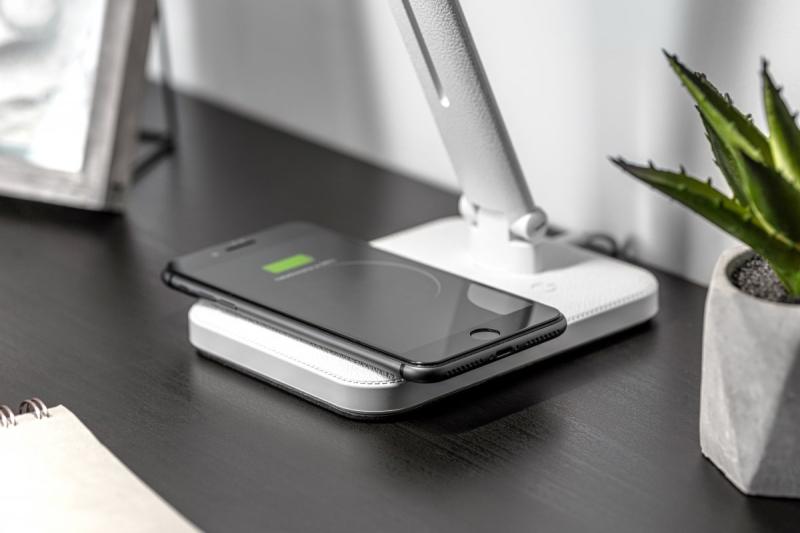 Decor IZUKA LED skrivbordslampa 6W 400lm AC220-240V 50/60Hz CCT induktiv laddare vit. 1208962496