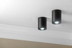 Dekorlampa yta monterad SENSA aluminium 85x115 IP20 max 50W rund svart hölje. 1208964004