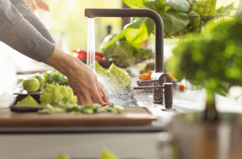 Franke Active Twist Enhandtag Blandare Svart med Utdragbar Utlopp och Integrerad Avfallshantering 115.0669.769