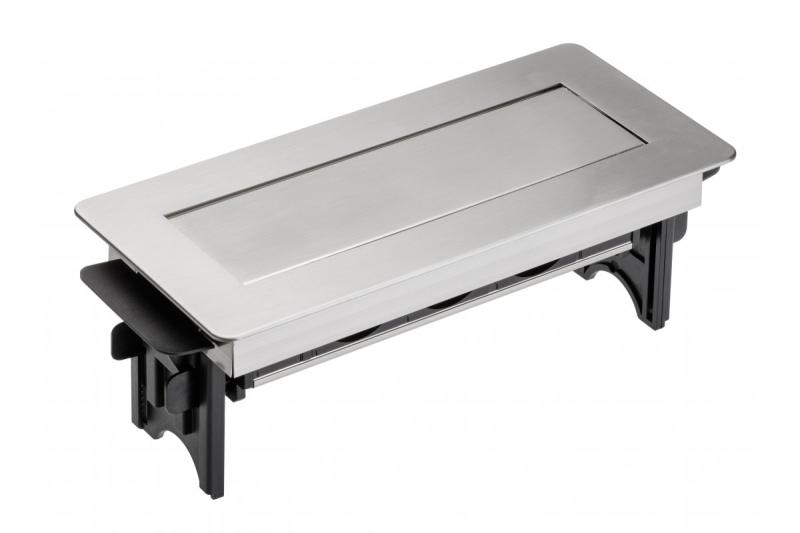 Förlängningssladd utan kassett, 3-vägs uttag med jordning, 1,5 m strömkabel med kontakt, rostfritt stål.