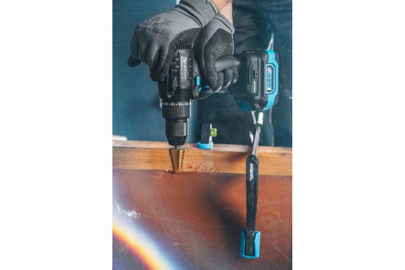 Högert borstlös batteridriven skruvmejsel 18V för trä, metall