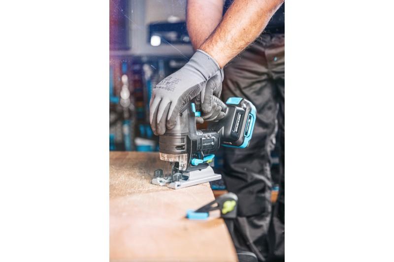 HÖGERT batteridriven sticksåg, 18V, vibrationsdämpande handtag - utan batteri.