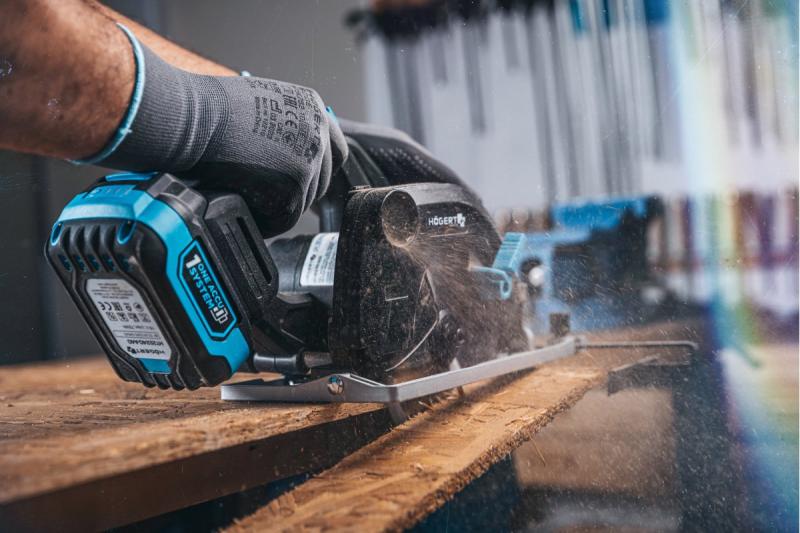 HÖGERT batteridriven cirkelsåg, 18V, utan batteri, dammsugaranslutning