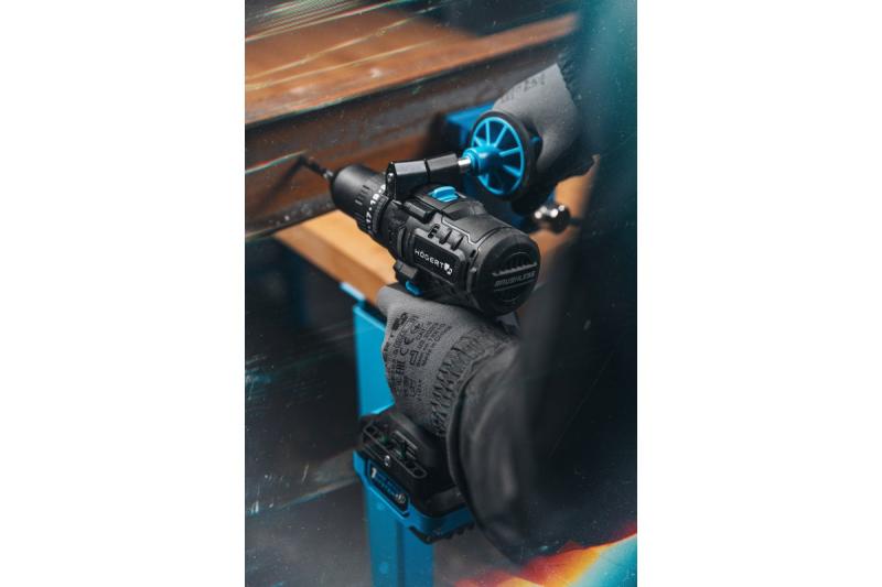 HÖGERT slagskruvdragarsats 200 Nm 18V med borstlös motor.