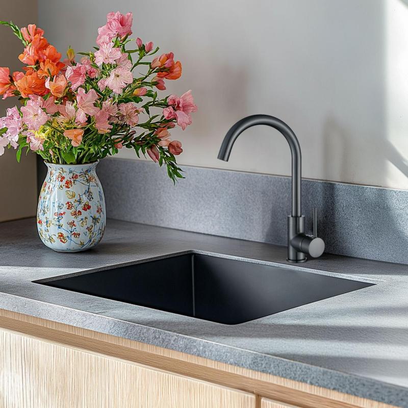 Ausmann Arvia Gun metal PVD köksblandare med svängbar pip 1208970641