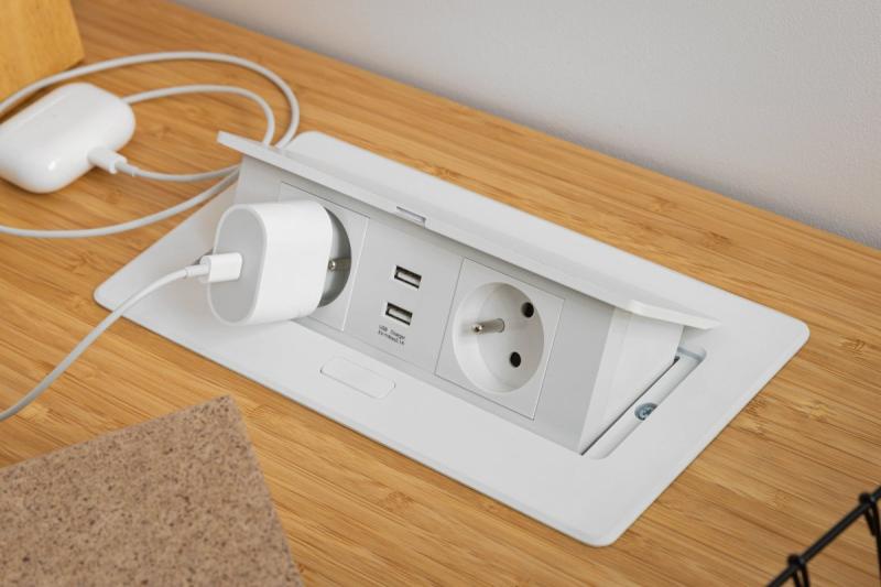 Mjukt utdragbar uttagsmodul.