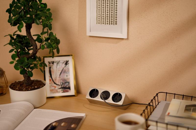 Möbeluttag SOFITO, 2xSCHUKO, USB A+C, kabel 1,5 m, rostfritt stål