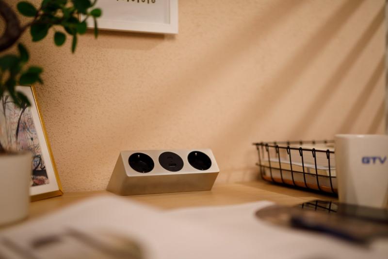 Möbeluttag SOFITO, 2xSCHUKO, USB A+C, kabel 1,5 m, rostfritt stål