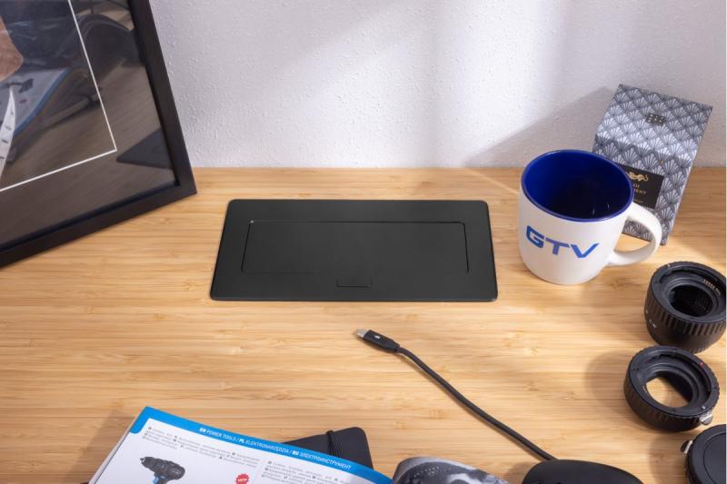 MULTISOFT Möbelsockel 2x Uttag med Jordning, USB A+C, RJ45, Strömkabel med Stickkontakt, Svart