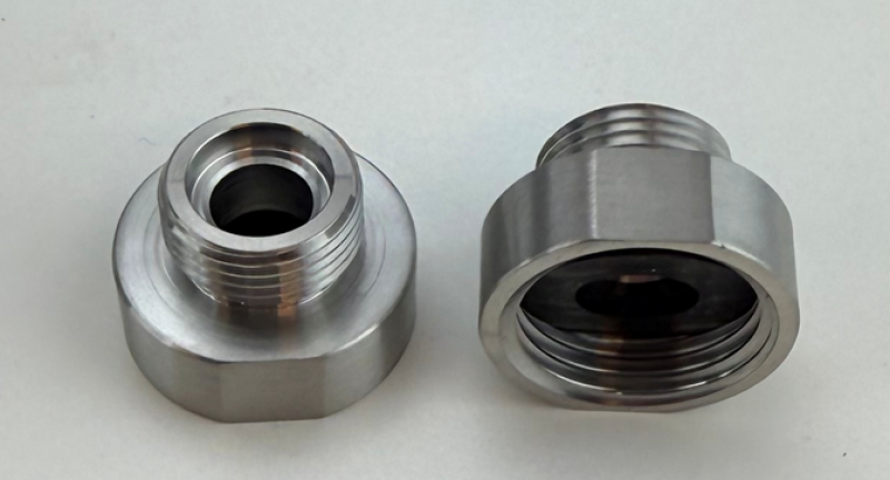 Pure.Sink Reducing nipple, stainless steel, from 3/8 external diameter (male) to 1/2 internal diameter (female). Set of 2 pieces PS3812-00